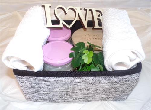 Unique Spacious Quiet Lakefront Villa W Pool 3 Months Stay Min