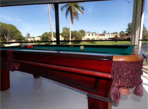 Unique Spacious Quiet Lakefront Villa W Pool 3 Months Stay Min