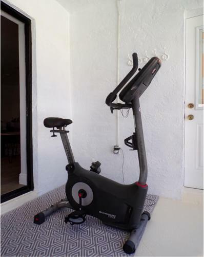 Unique Spacious Quiet Lakefront Villa W Pool 3 Months Stay Min