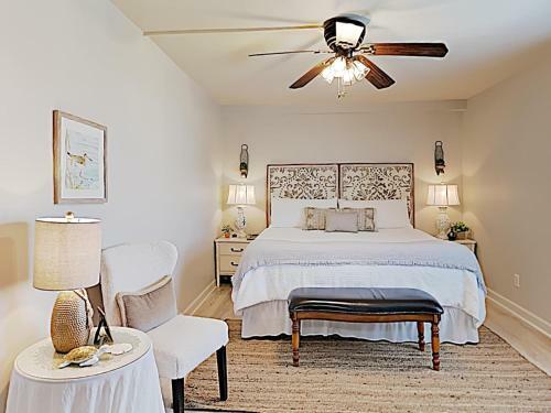 Apartamento Regency Towers #601 West