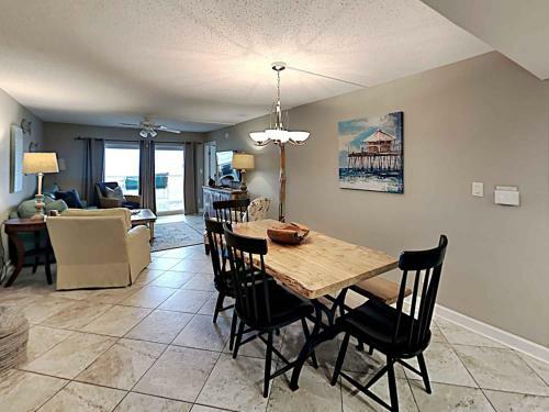 Apartamento Regency Towers #205 West