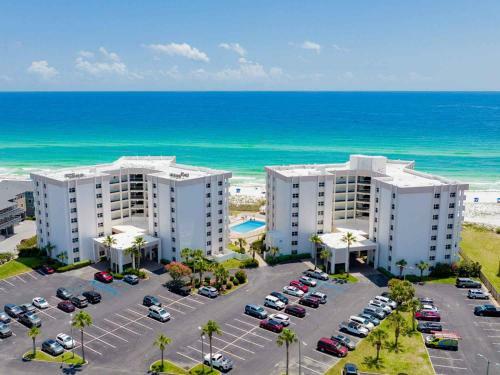 Apartamento Regency Towers #506 East