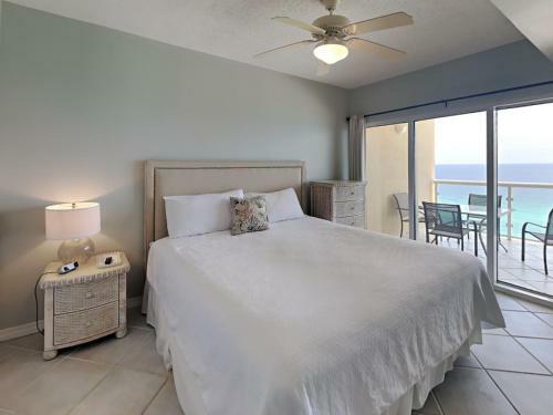 Apartamento Emerald Isle #1606