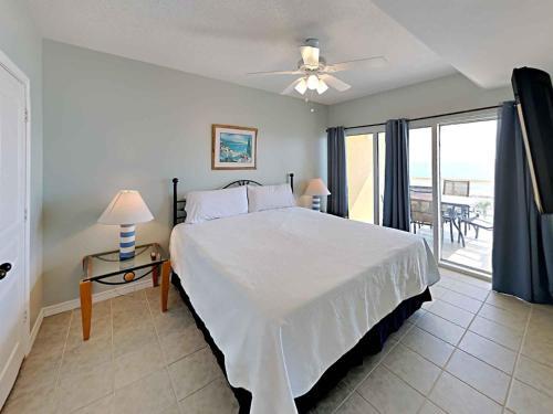 Apartamento Emerald Isle #304