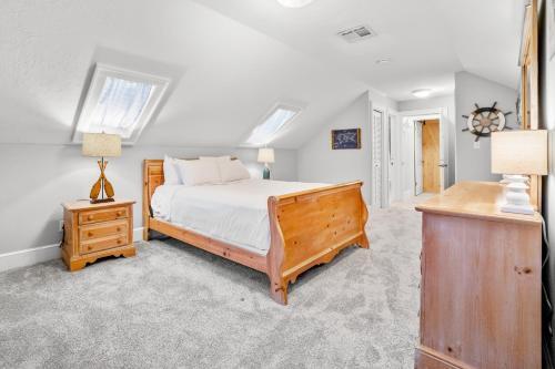 Downtown Seville Bayview Home