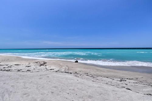 Apartamento Evolve Ocean-view Home At Beachfront Resort