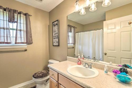 Waterfront Pensacola Home With Florida Room!