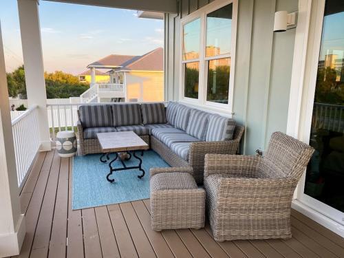 Churchill Dunes At Perdido