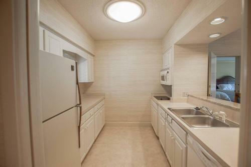 Saddlebrook Resort Executive Suite - Golf And Lakeside Views