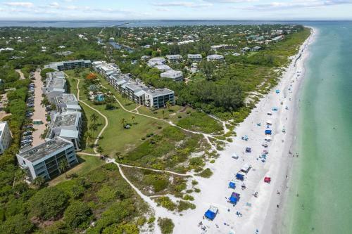 Gorgeous Walkout Unit At Loggerhead Cay Gulf Views