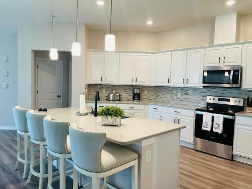 4 Paradise Home Near Img & Sesta Key Beach