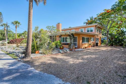 Commonwealth Casas
