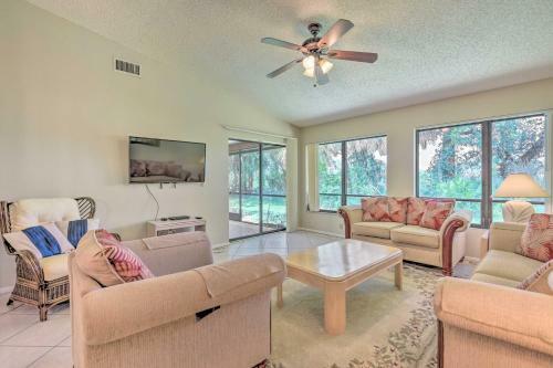 Sunny Sarasota Villa With Lanai Less Than 5 Mi To Beach