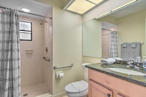 Sunny Sarasota Villa With Lanai Less Than 5 Mi To Beach