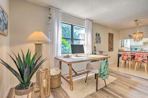 Townhome With Lush Forest View, Steps To Beach!