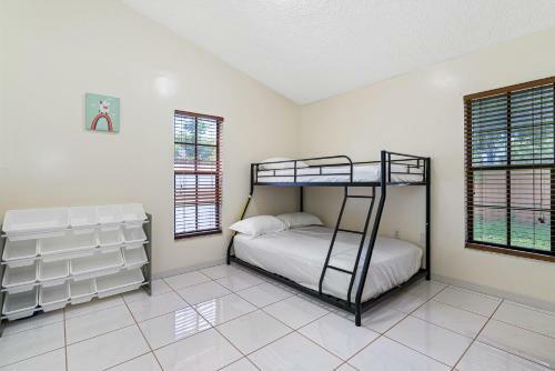 Spacious Space To Make Memories @ Beach City