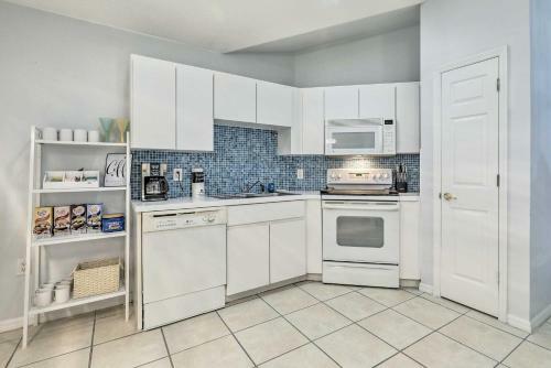 Idyllic Tampa Abode About 2 Mi To Busch Gardens!