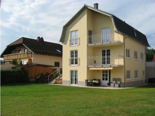 Apartamento Sch�ne Ferienwohnung In Fischbach / Pf�lzer Wald