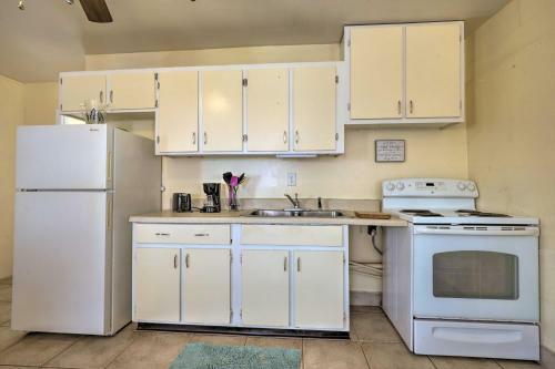 Inviting Home In Surfside Oceanfront Cottages
