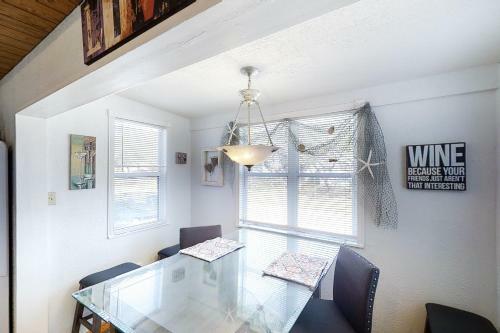 Crescent Beach Cottage