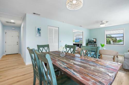 Apartamento Palm Tree Suite 1 Block To Waves And Sand Prime St Aug Beach