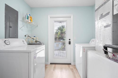 Apartamento Palm Tree Suite 1 Block To Waves And Sand Prime St Aug Beach