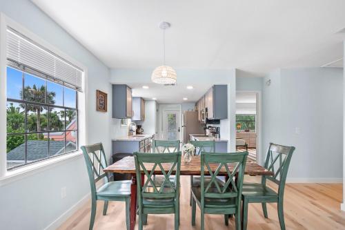 Apartamento Palm Tree Suite 1 Block To Waves And Sand Prime St Aug Beach