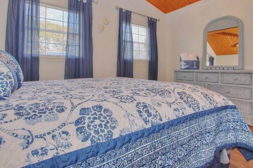 Crescent Beach Bungalow