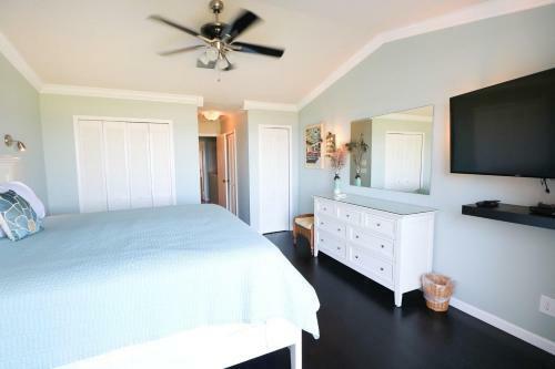 Sea Place 11206