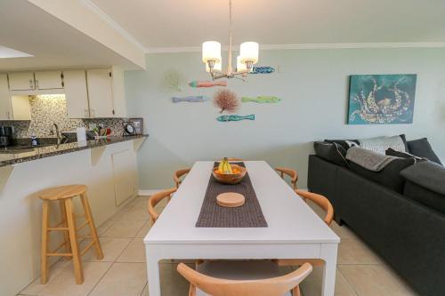 Sand Dollar Two 202