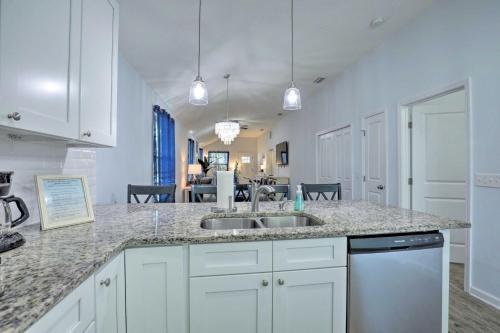 St Augustine Beach Cottage Walk To Water!