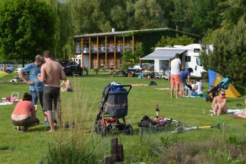 Hotel L�vka Park Skochovice