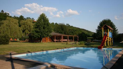 Hotel L�vka Park Skochovice