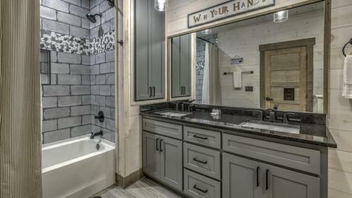 Bert's Hideaway By Escape To Blue Ridge