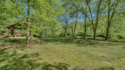 Bert's Hideaway By Escape To Blue Ridge