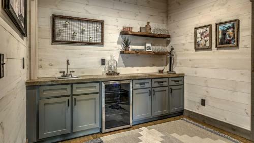 Bert's Hideaway By Escape To Blue Ridge