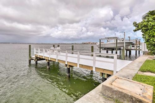 Bayfront St Pete Beach Home With Outdoor Pool!