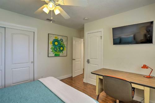 Bayfront St Pete Beach Home With Outdoor Pool!