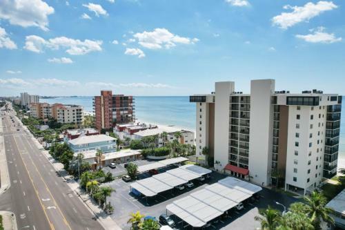 #504 Shores Of Madeira