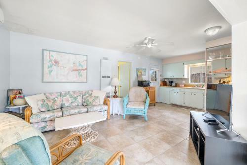 Bayshore Cottage By Vtrips
