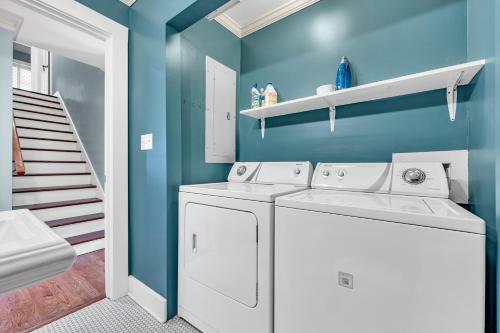 Glamorous 3-br Home For Your Next Getaway