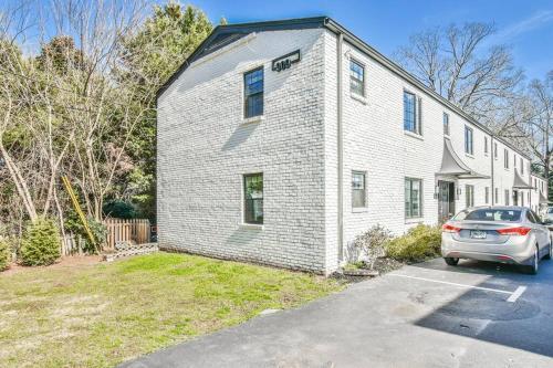 Affordable Apartment Near Midtown
