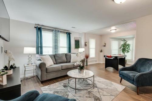 Luxurious And Spacious Gem In The Heart Of Atl