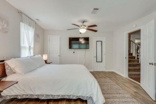 Luxurious And Spacious Gem In The Heart Of Atl
