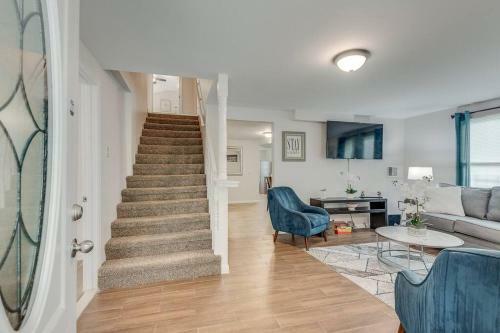 Luxurious And Spacious Gem In The Heart Of Atl
