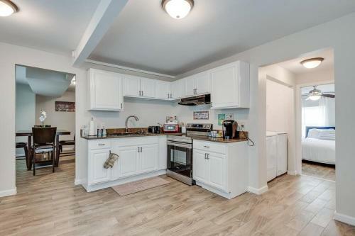 Luxurious And Spacious Gem In The Heart Of Atl