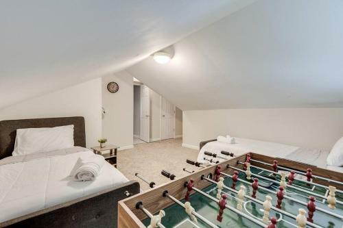 Luxurious And Spacious Gem In The Heart Of Atl
