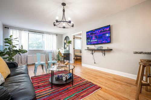 Downtown Atl Condo W Pool King Bed Lm1k2t