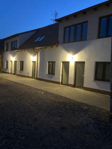 Apartamento Ubytov�n� ?mudla