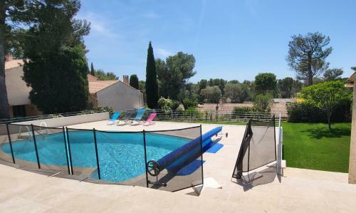 Villa Garrigue For 9 People With Private Pool Between Aix En Provence And Marseille